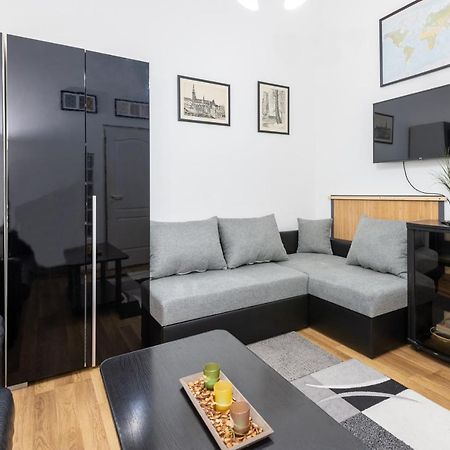 Inside Edge Apartment Budapest Exterior photo