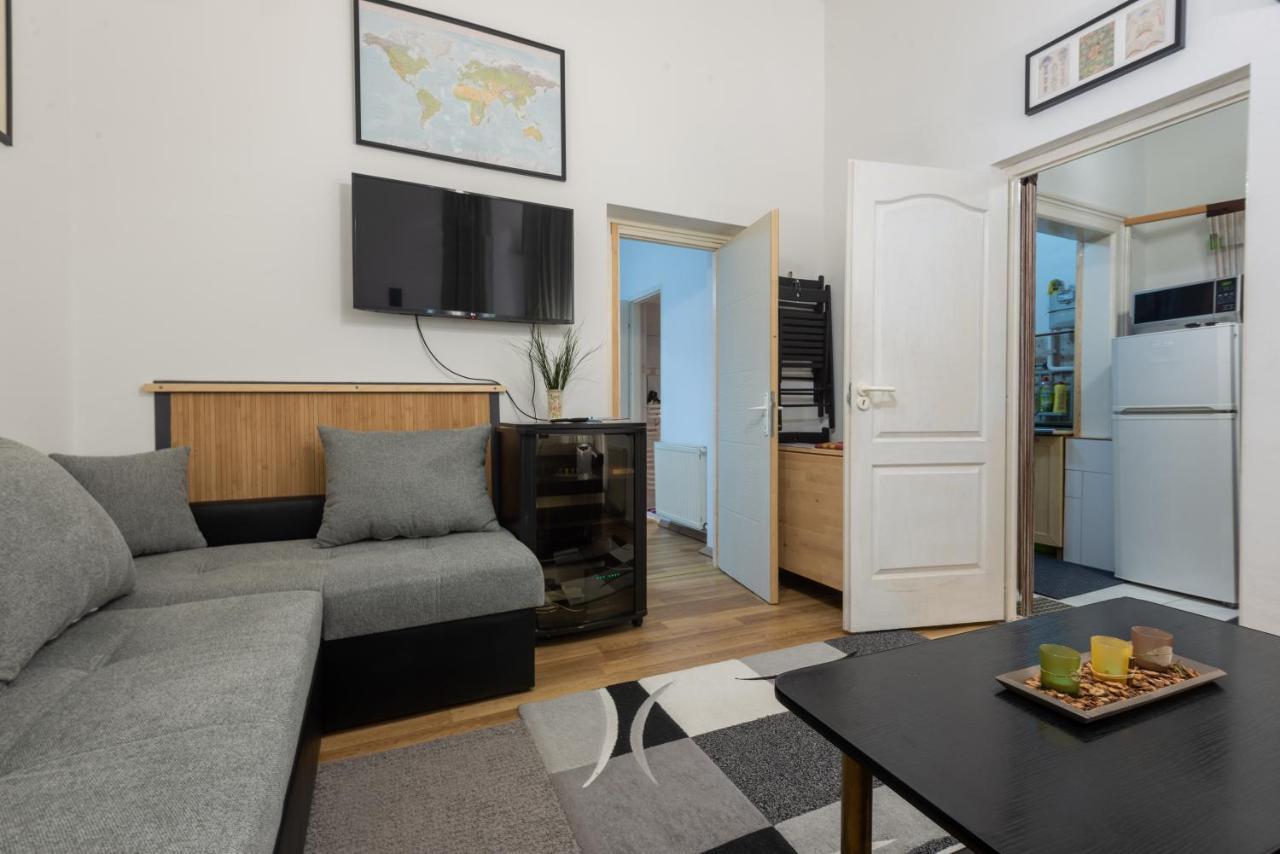 Inside Edge Apartment Budapest Exterior photo